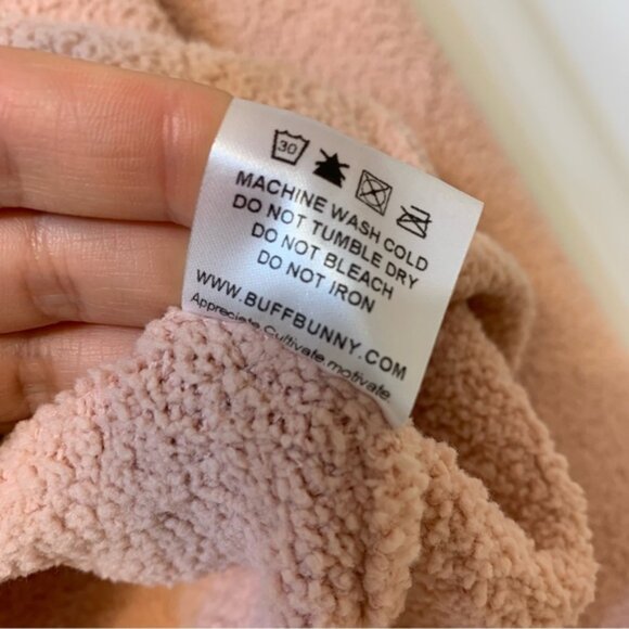 BuffBunny Collection Loop Yarn Crop Top Sweater Desert Rose Pink Size Medium - Picture 6 of 14